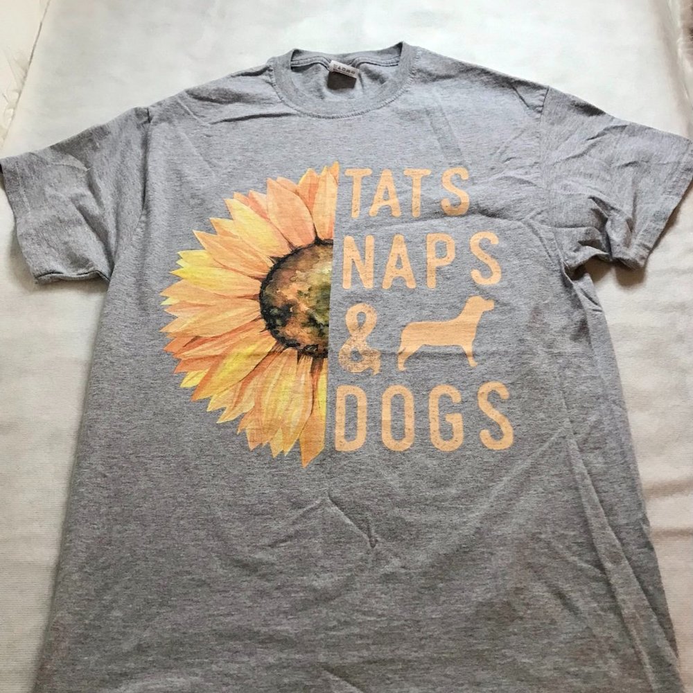 Tats, Naps & dogs Graphic Shirt(M)